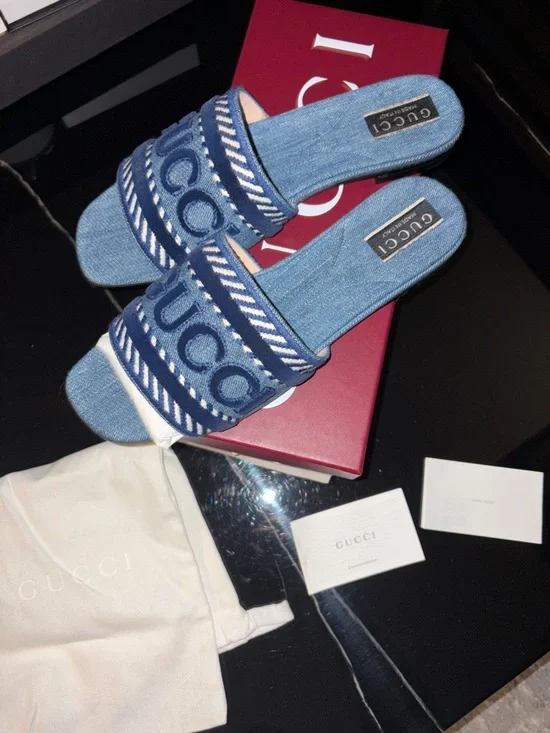 Gucci Slides - Picture 3 of 11